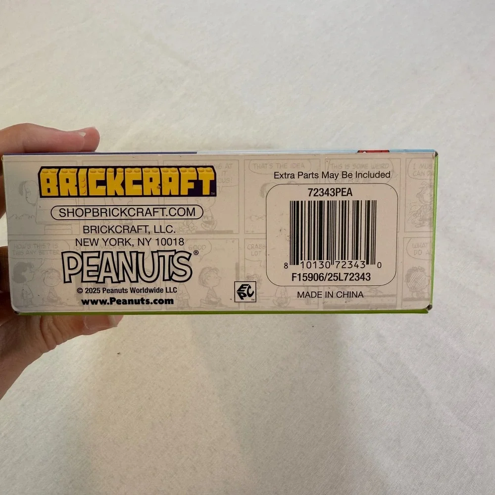 Brick Craft Woodstock Building Set Yellow Holiday Peanuts Elf Building Blocks